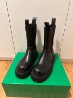 Bottega Veneta Tire Boots Größe 45 Schwarz Düsseldorf - Bilk Vorschau