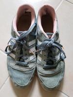 Adidas Sneaker hellgrau/weiß/rosé Gr. 40 2/3 Baden-Württemberg - Ihringen Vorschau