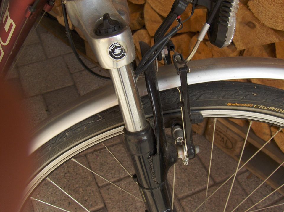 Damen Fahrrad 28“  Alu Trekking 21 Gang in Burgkunstadt