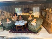 Ältere Puppenstube Wohnzimmer Rheinland-Pfalz - Rammelsbach Vorschau