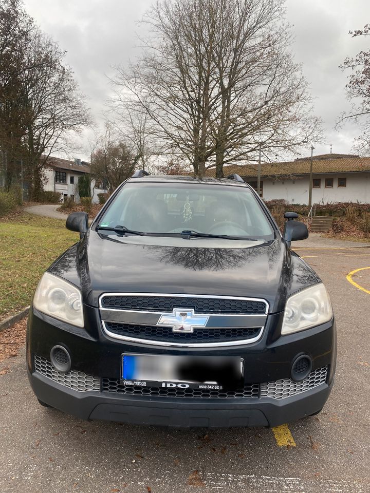 Chevrolet Captiva 2,0 TDI in Gundelsheim