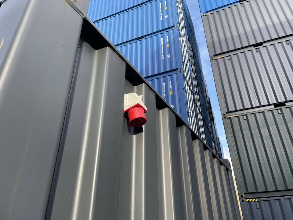 20 Fuß  Seercontainer mit STAHLFUSSBODEN + LICHT! / Lagercontainer / Materialcontainer RAL 7016 in Hamburg