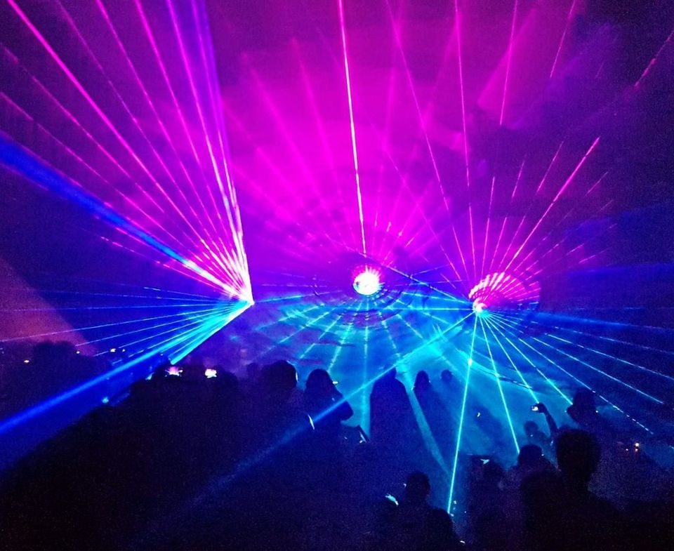 Lasershow für Hochzeiten, Geburtstage, Firmenfeiern und Events in Bamberg