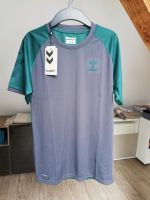 Shirt T-Shirt hummel gr 176 Neu Nordrhein-Westfalen - Niederkassel Vorschau