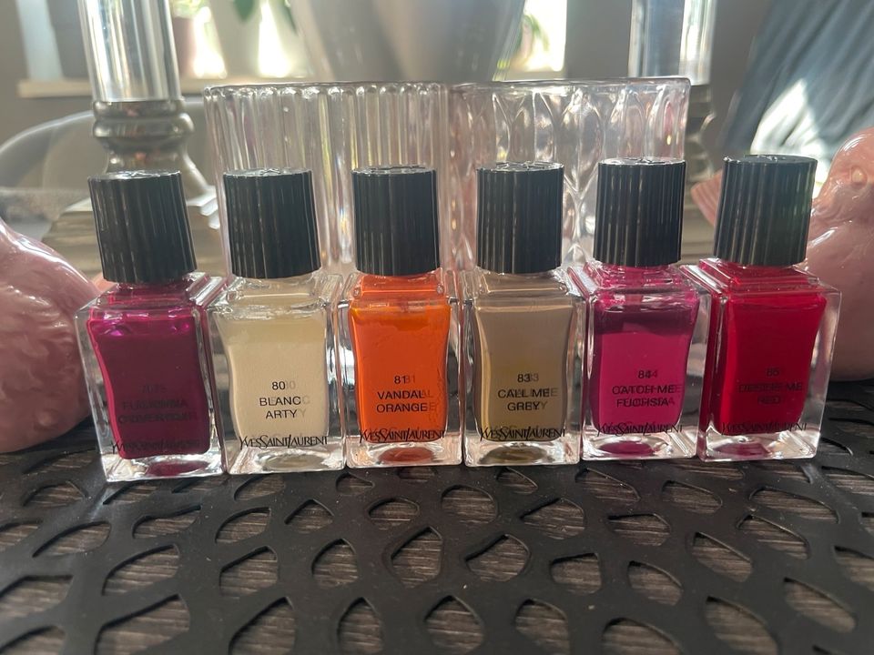 YSL Nagellacke Lacke verschiedene Farben in Berlin