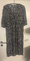 Damen Kleid Gr.52  Sommer Maxi Blue Zebra Look schwarz weiß Hessen - Neukirchen Vorschau