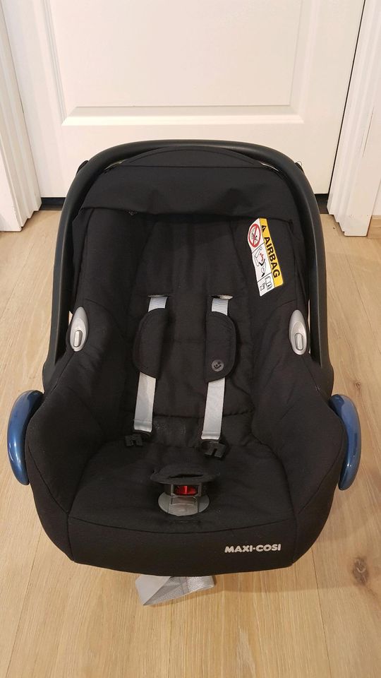 Babyschale Maxi-Cosi Cabriofix blackgrid in Altentreptow