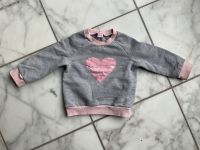 Sweatshirt Pullover handmade Herz grau rosa 74 Nürnberg (Mittelfr) - Gebersdorf Vorschau