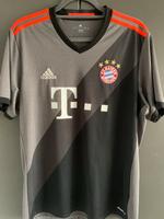 FC Bayern München Trikot 2016/17- Auswärts - L - NEU & Original Bayern - Sand a. Main Vorschau
