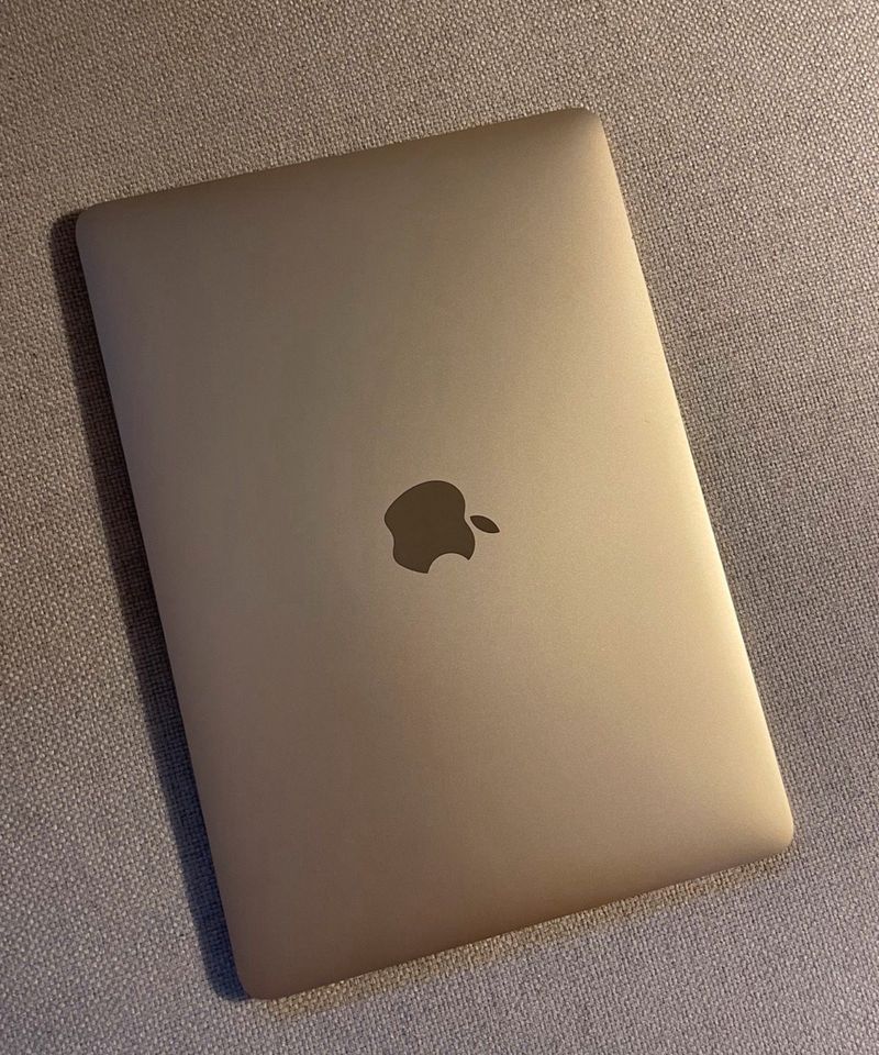 MacBook (Retina, 12-inch, Early 2015) in Berlin