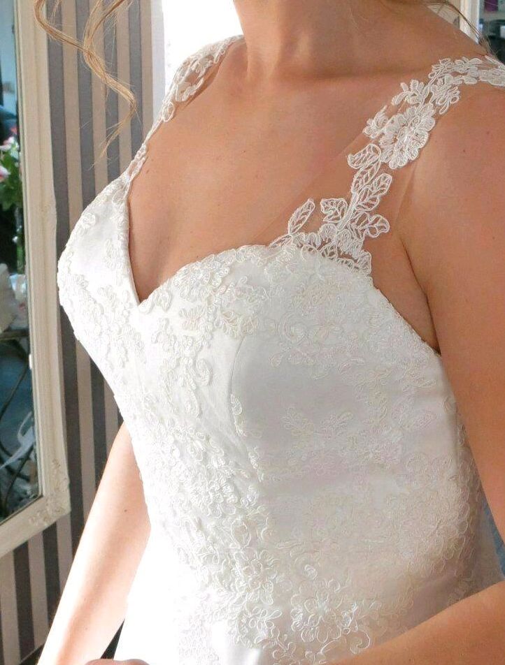 Brautkleid A-Linie 36 38 S M Bianco Evento Standesamt Hochzeit in Reinfeld