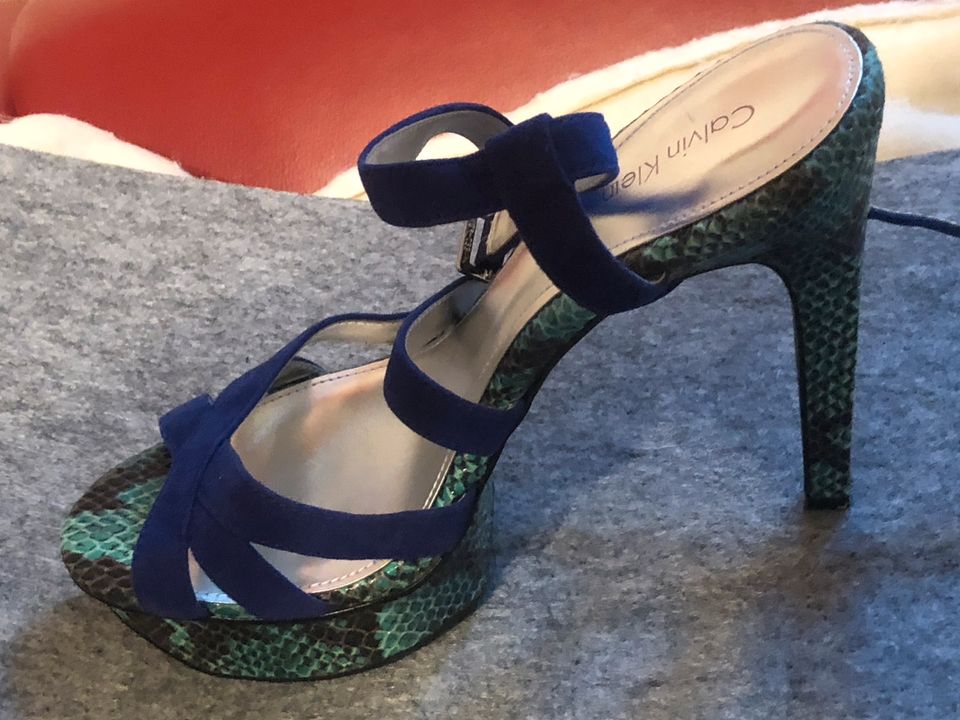 Designer high heels Calvin Klein in Karlsfeld