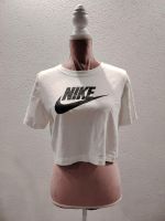 Nike Cropshirt T-shirt Bauchfrei Hessen - Bad Emstal Vorschau