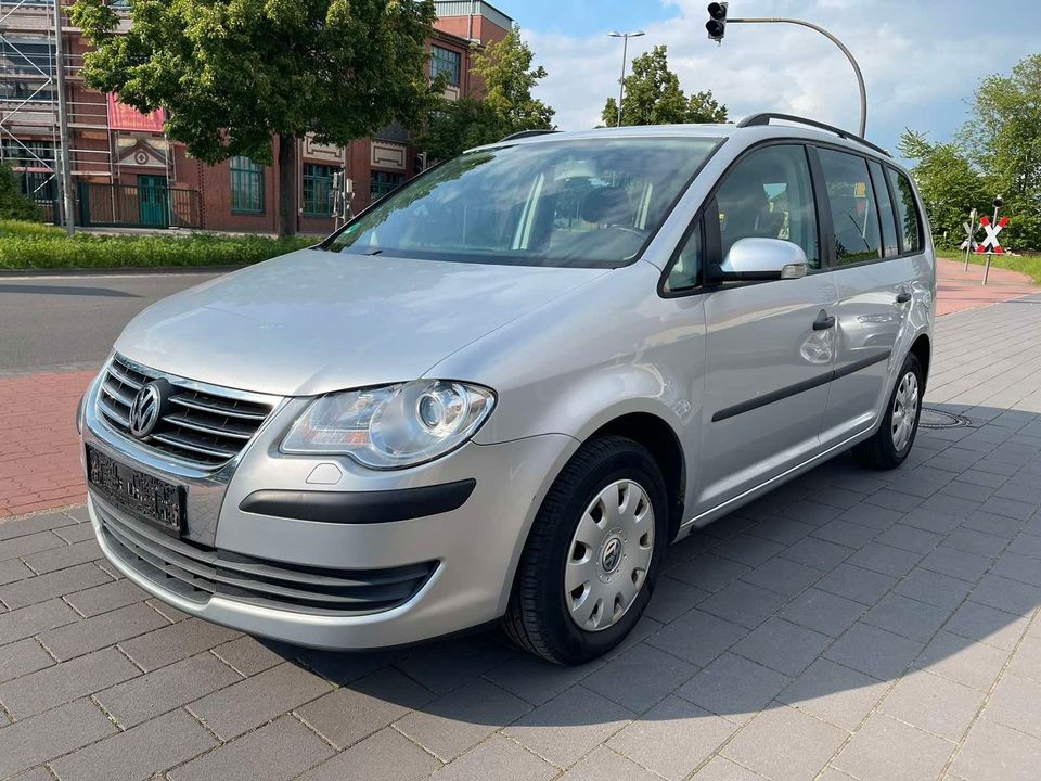 Volkswagen Touran 1.9 TDI Conceptline  7 Sitze Klima Xenon in Minden