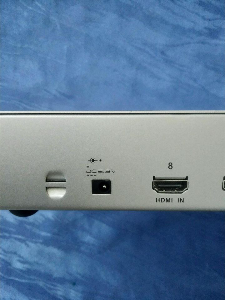 ATEN VS0801H 8-Port HDMI Switch Defekt! in Berlin