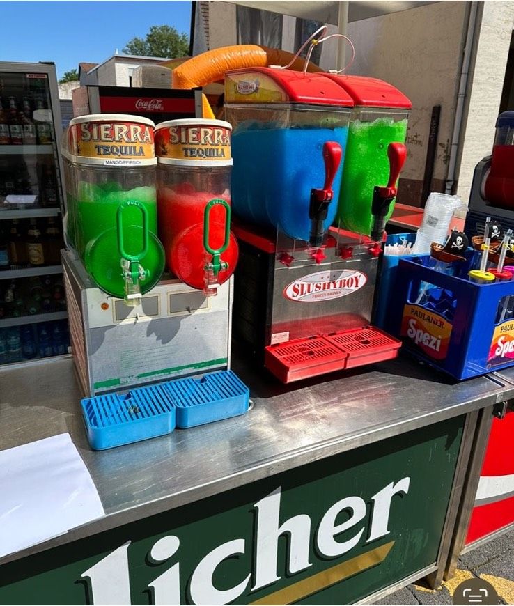 Slush Eis Maschine slushmaschine Eis mieten zu vermieten Sirup in Bad Vilbel