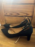 Tom Tailor Riemchen-Absatzschuhe – Gr. 42 Hessen - Gladenbach Vorschau