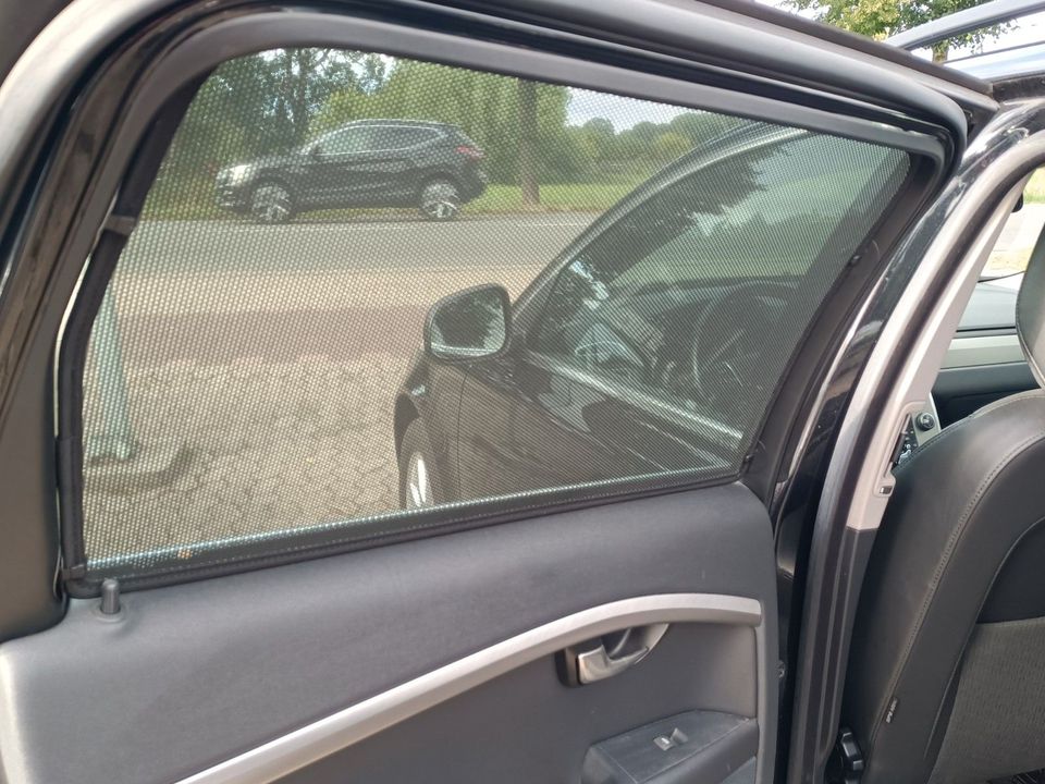 Volvo V70 T4  Momentum / NAVI / in Buxtehude