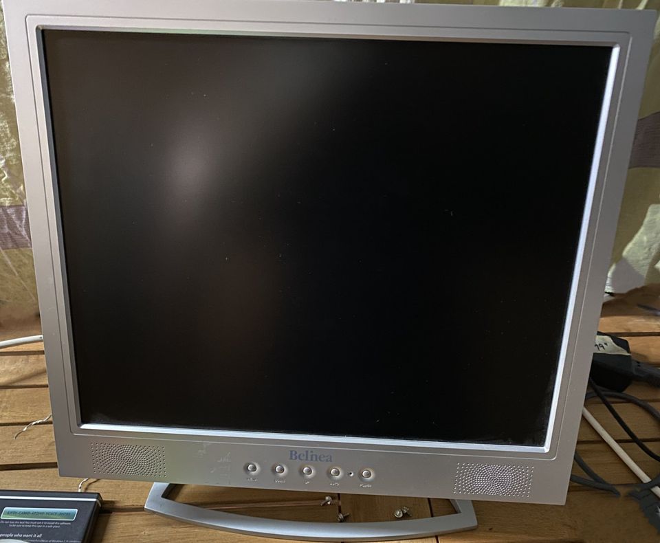 Belinea 19" Flachbildschirm (PC Monitor) in Neumünster