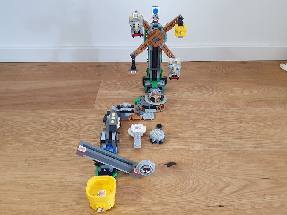 LEGO Super Mario 3 sets (71390, 71360, 71387) in Eschborn