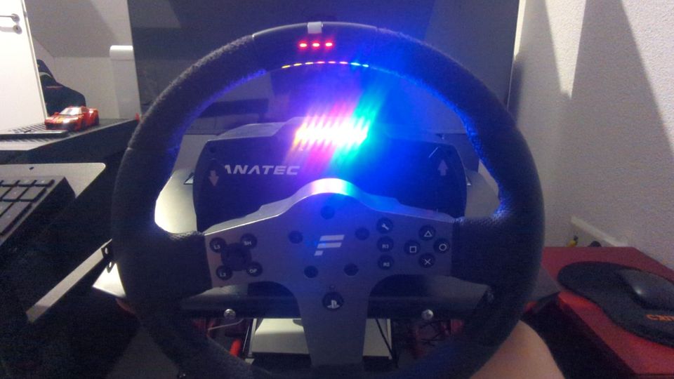 Sim Racing Rig: Fanatec CSL Elite Lenkrad & Club Sport Pedale Alu in Waldshut-Tiengen