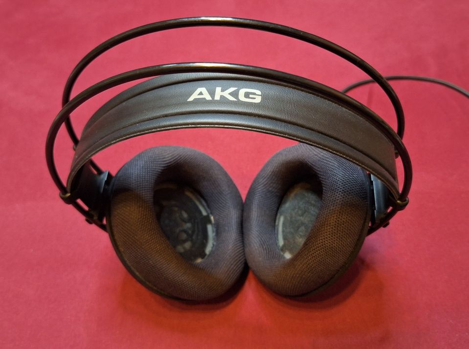 AKG K-400 Overear Kopfhörer mit 3,5 Klinke, Kabel 3m TOP ZUSTAND in Siegburg