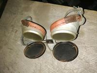 DDR Schweißerbrille Schweißbrille Schweißhelm Thüringen - Benshausen Vorschau