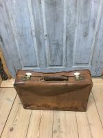 Kleiner Reisekoffer Weekender Leder Vintage mit Schlüssel Bayern - Geisenhausen Vorschau