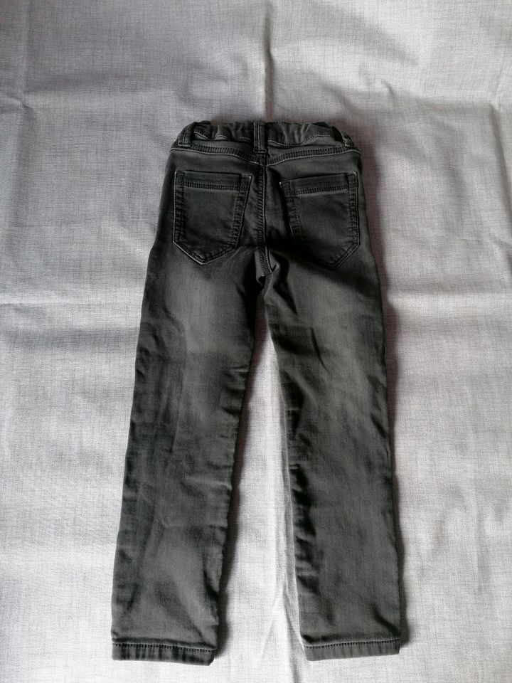 Jeans, slim Gr. 116 Name it, H&M, S Oliver in Zeven