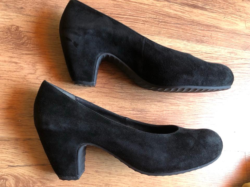 Högl Pumps Sachetto schwarz Wildleder Größe 5,5 / 38 - 38,5 in Berlin