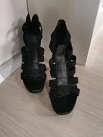 Schwarze Riemchensandalen in 41, ungetragen Niedersachsen - Hildesheim Vorschau