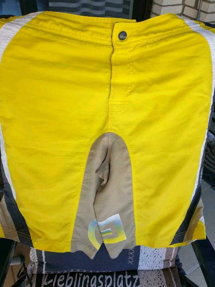Chiemsee Badeshorts Sporthose Schwimmshorts Kiteshorts XL in Ennigerloh