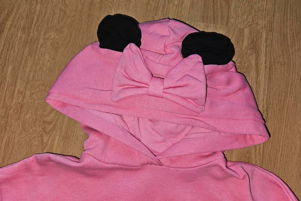 Pullover * Sweatshirt "Minnie Mouse", Gr. 122 in Wächtersbach