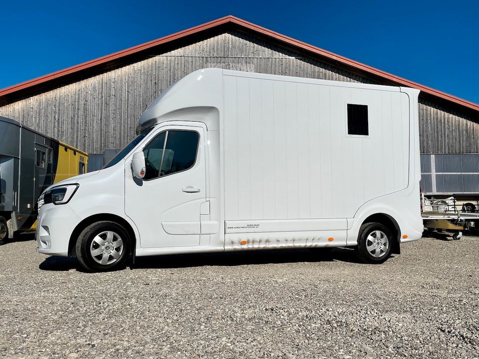 Renault Roelofsen Parados 2-Pferdetransporter 3-Sitzer LKW NEU in Vaterstetten