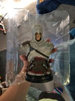 Assassin's creed  Altaïr buesste figur Nordrhein-Westfalen - Wesseling Vorschau