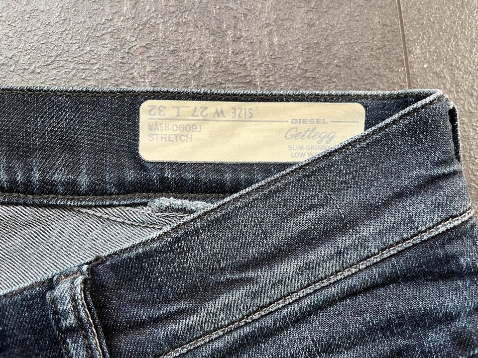 Diesel Jeans, Damen, Gr 27, Modell Getlegg/ Strech in Baunatal