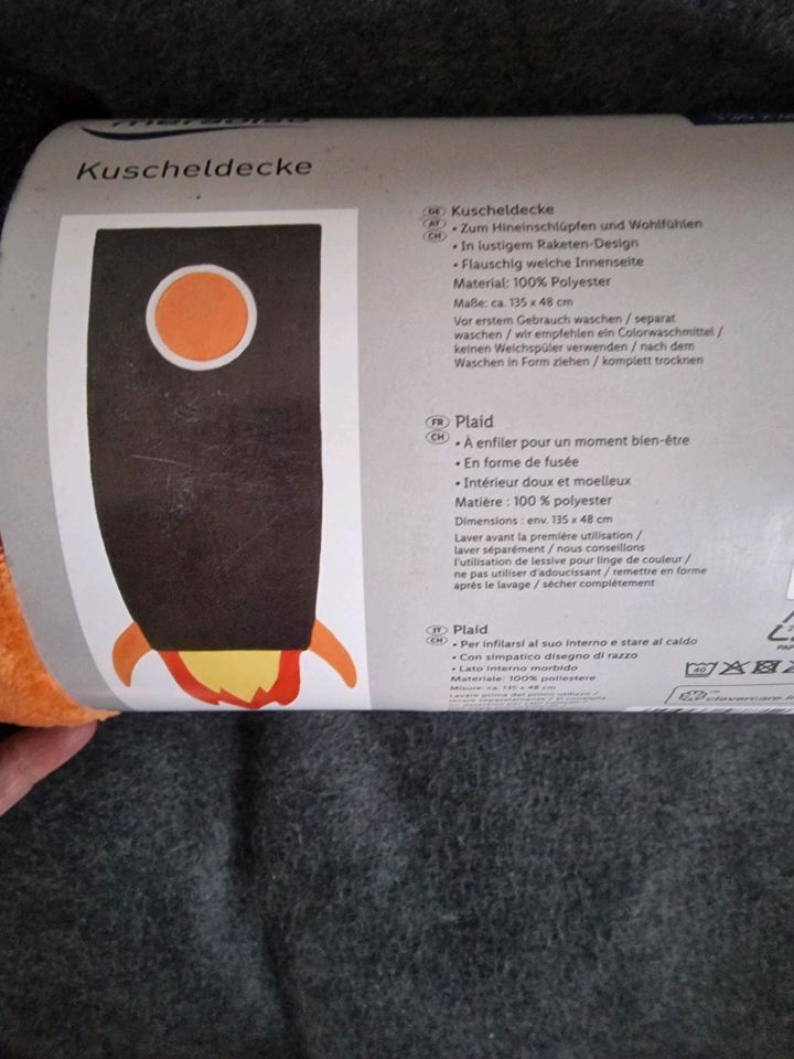 Kuscheldecke Raketen Design NEU in Hamburg