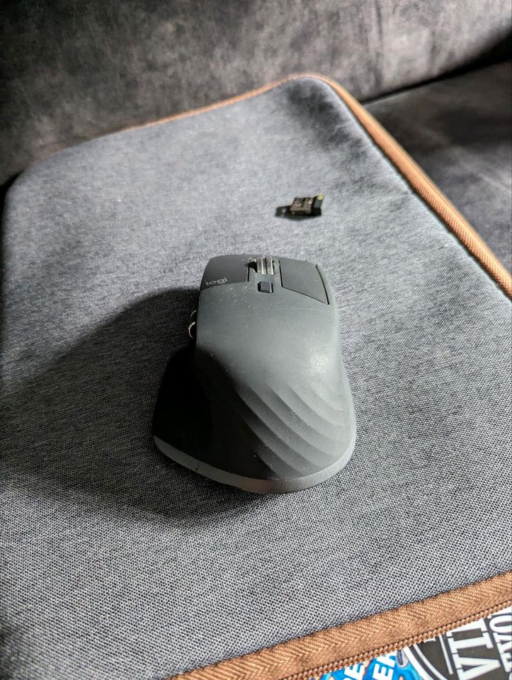 Logitech Mx master 3S Office Mouse Maus Bluetooth ergonomisch in Berlin