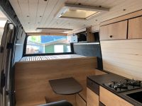 Camper Ausbau Crafter / Sprinter mit Hochbett und Heck Garage Schleswig-Holstein - Bornhöved Vorschau