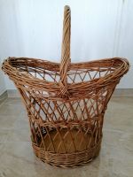 Handarbeit Korbgeflecht Wäschekorb Rattan Dekoration 70 cm Sachsen - Reichenbach (Vogtland) Vorschau