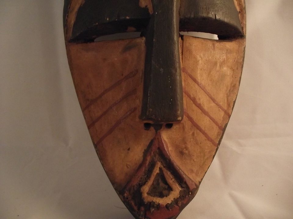 Gesichtsmaske der Kwele, Gabun, Mitte 20. Jh. in Wadern