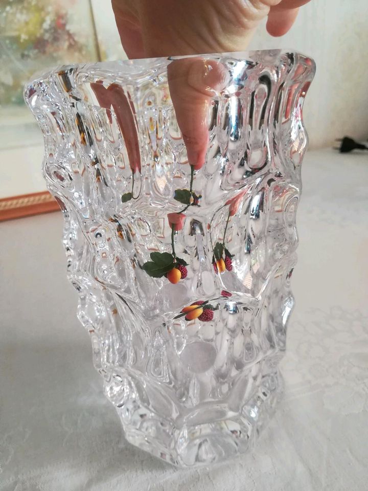 Glas Vase vintage sehr selten in Wölfersheim