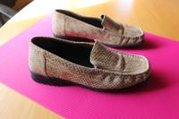 Slipper mit schlangenartigem Leder Gr. 4 / 36,5 / Weite G Niedersachsen - Springe Vorschau