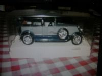 modellauto 1-43 renault 40cv landaulet 1925 solido  neu ovp Essen - Essen-Kray Vorschau