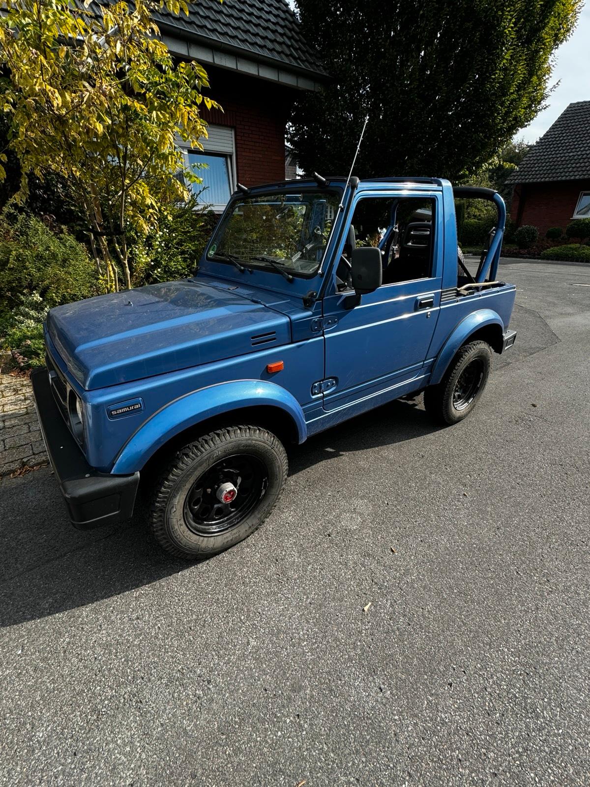 Abbildung des Autos Suzuki Samurai