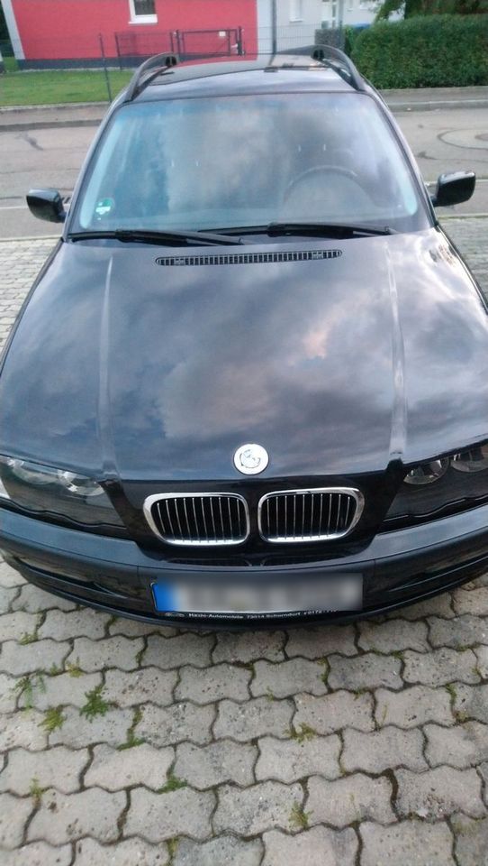 BMW 320i touring Exclusiv Edition Exclusiv Edition in Mutlangen