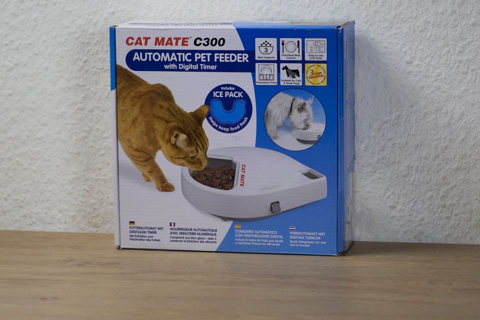 Cat Mate Futterautomat C 300 in Köln