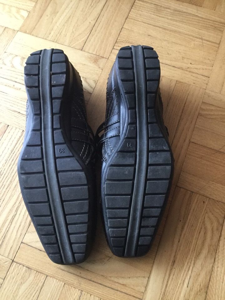 Schuhe in Größe 39 vom Deichmann in Frankenhardt