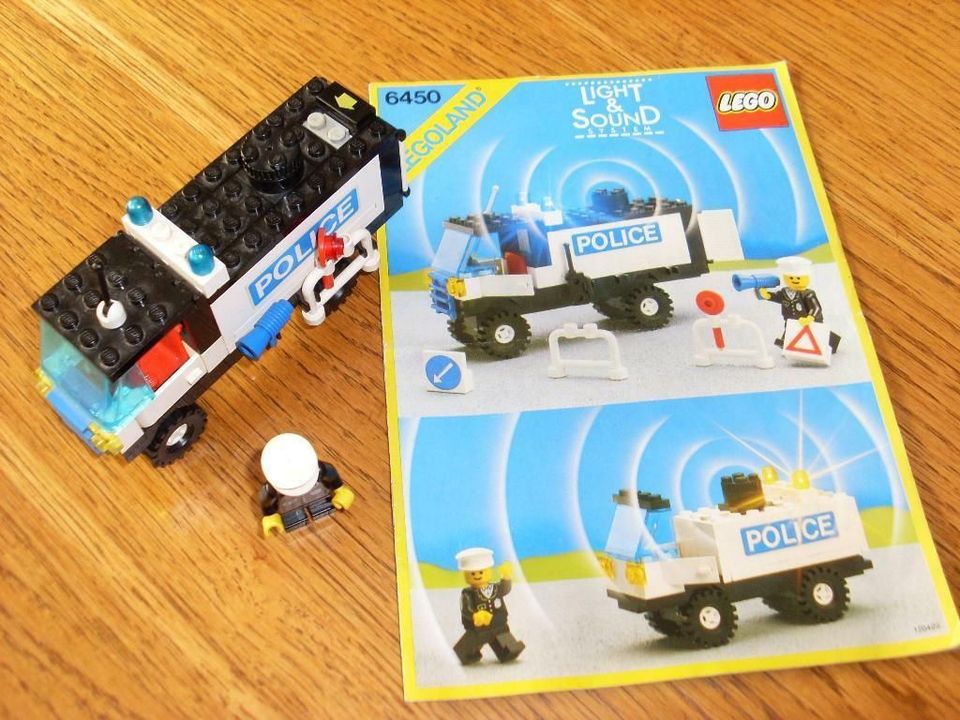 Lego Polizeiauto 6450 Light & Sound + Bauanleitung + Figur in Grafenwöhr