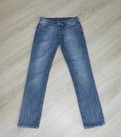 Jeans von Levi´s 462  Größe W27 blau Niedersachsen - Stade Vorschau